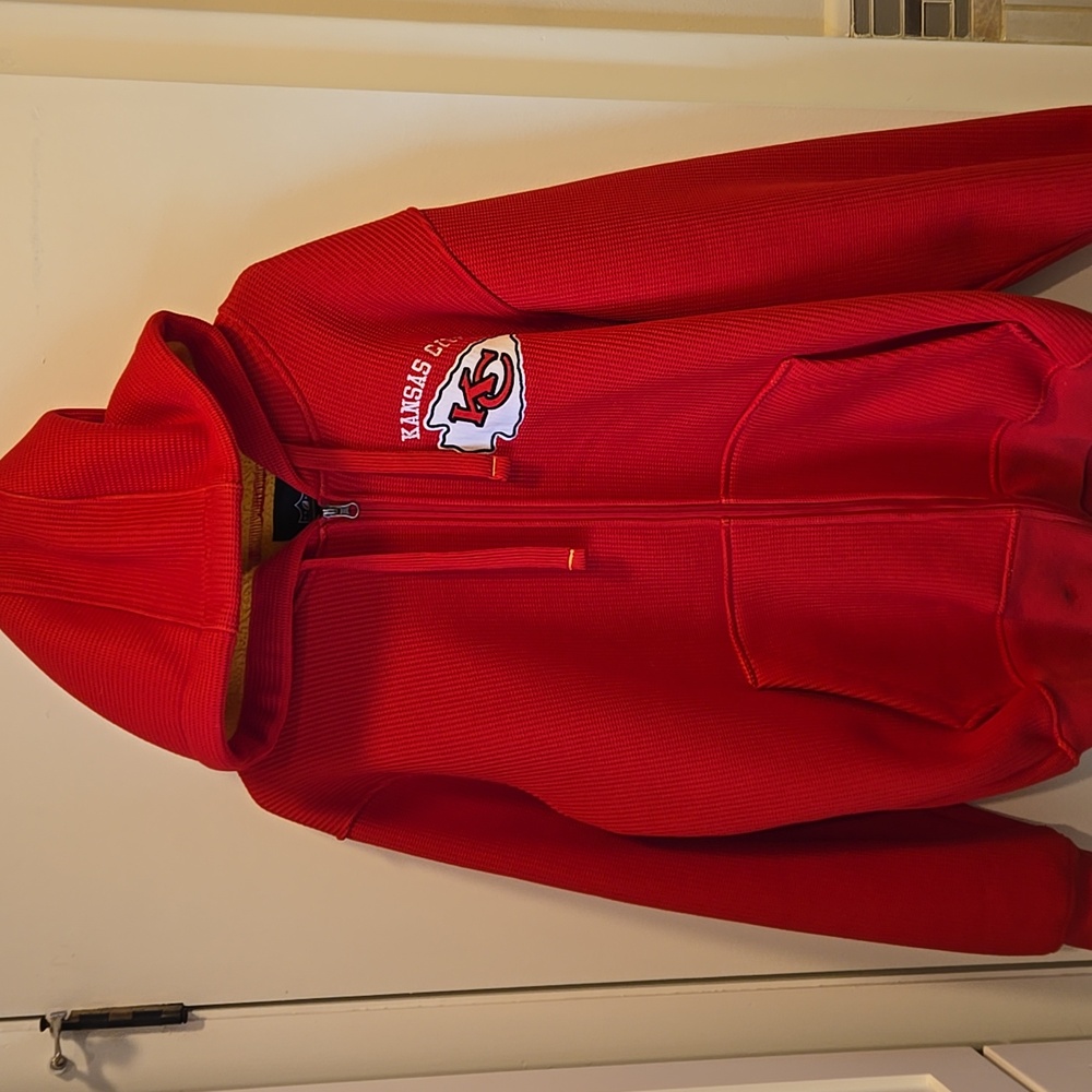 Men's heavyweight Kansas City Chiefs full zip hooded jacket.